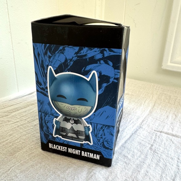 New FUNKO SPECIALTY SERIES DORBZ DC Blackest Night Batman 234 Figure - Picture 4 of 6
